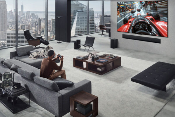 LG представи телевизора OLED evo M5